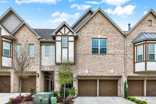 108 Canonbury Dr, Lewisville, TX, 75067-4905 | Card Image