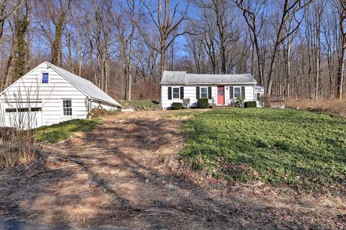 298 Wooding Hill Rd, Bethany, CT, 06524-3130 | Card Image
