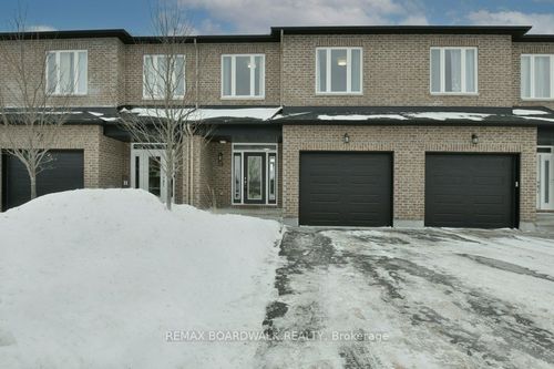 38 Peever Pl, Carleton Place, ON, K7C0K5 | Card Image