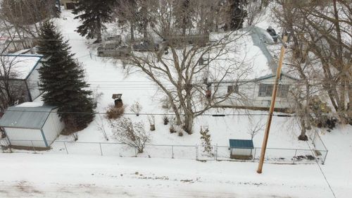 217 Mcleod St, Ferintosh, AB, T0B1M0 | Card Image