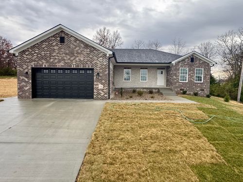 156 Central Park Ave, Berea, KY, 40403-1075 | Card Image