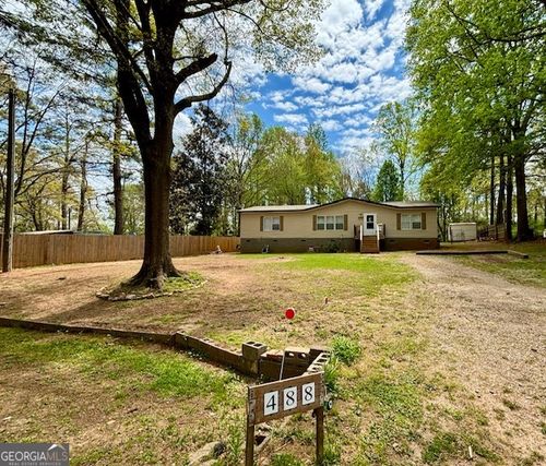 488 Lake Cir, Newnan, GA, 30263-4565 | Card Image