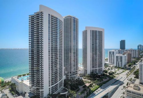 2210-1830 S Ocean Dr, Hallandale Beach, FL, 33009 | Card Image