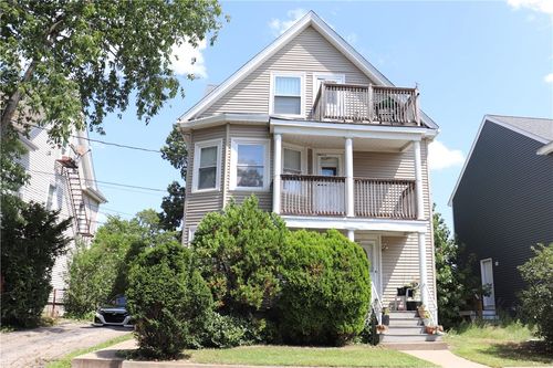 47 Downes Ave, Pawtucket, RI, 02861-2168 | Card Image
