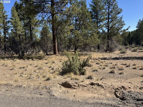 32818 Jean St, Chiloquin, OR, 97624-8670 | Card Image