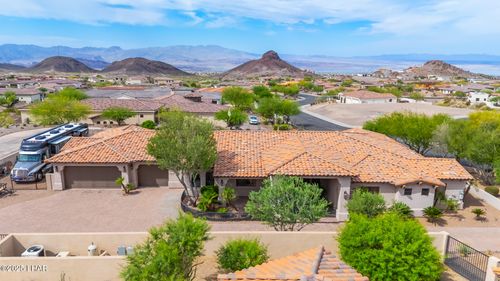 6010 Circula De Hacienda, Lake Havasu City, AZ, 86406-4450 | Card Image