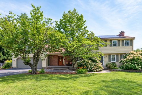8 Sullivan Rd, Hudson, NH, 03051-3929 | Card Image