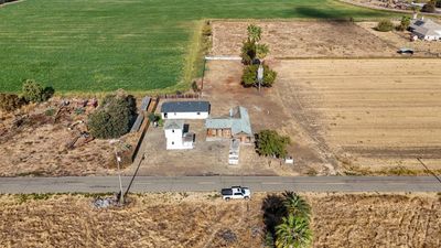 873 Apricot Ave, House other with 2 bedrooms, 1 bathrooms and null parking in Patterson CA | Image 2