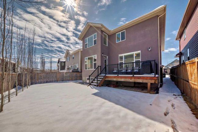 18 Rockford Road Nw, Home with 4 bedrooms, 3 bathrooms and 4 parking in Calgary AB | Image 46