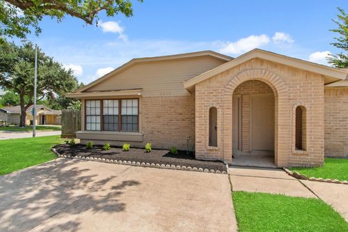 5218 Beaverbrook Dr, Houston, TX, 77084-3076 | Card Image