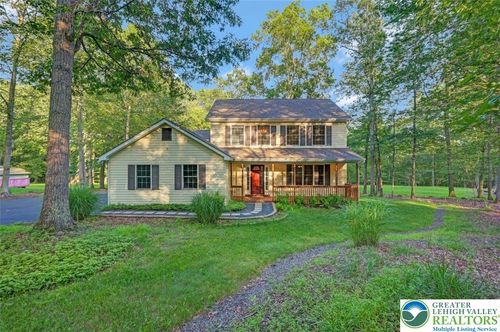 119 Savage Trl, East Stroudsburg, PA, 18301-7778 | Card Image