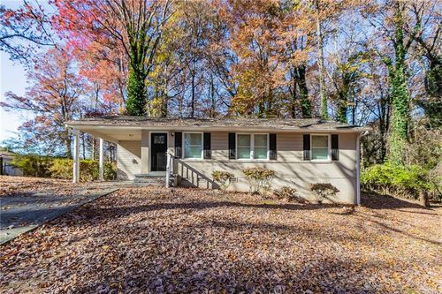 2329 Meadowlane Dr Sw, Atlanta, GA, 30311-5322 | Card Image
