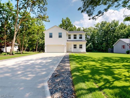 115 Deerfield Drive, Madison, OH, 44057 | Card Image