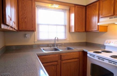 a-64 Mill St, Newton, NJ, 07860-1110 | Card Image
