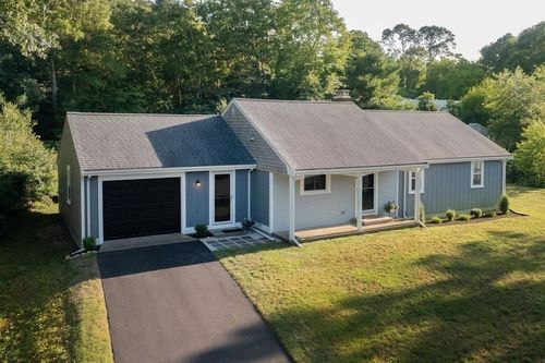 6 Hilltop Dr, Sagamore, MA, 02561-1239 | Card Image