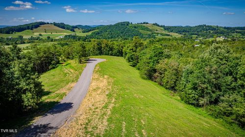 Lot #5 Mountain Valley Hwy 131, Thorn Hill, TN, 37881 | Card Image
