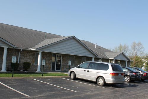 82 Village Pointe Dr, Powell, OH, 43065-7760 | Card Image