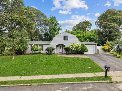 1317 Waverly Ave, Farmingville, NY, 11738-1350 | Card Image