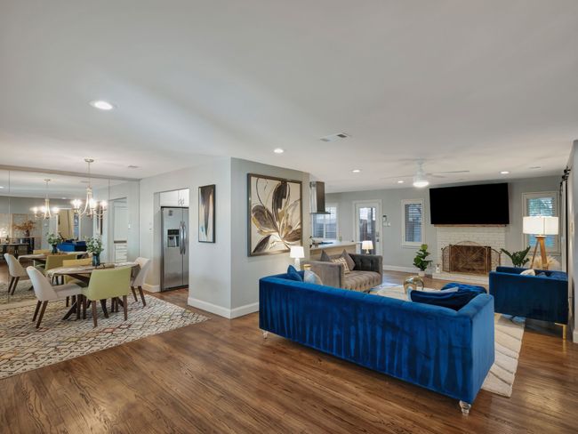7119 Bennington Dr, House other with 3 bedrooms, 2 bathrooms and null parking in Dallas TX | Image 6