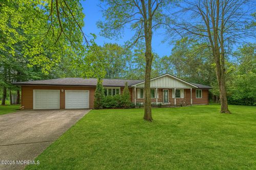 421 Carr St, Forked River, NJ, 08731-1609 | Card Image