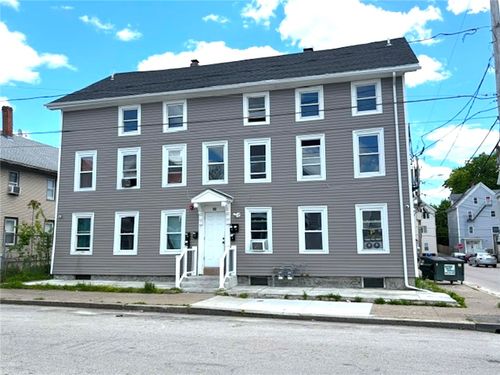 50 Garfield St, Central Falls, RI, 02863-2193 | Card Image