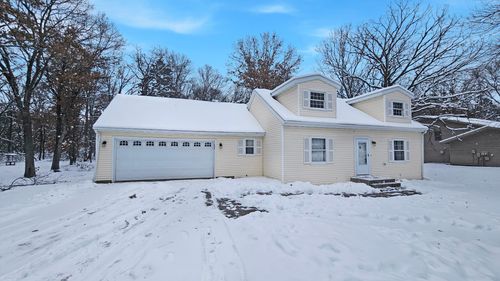 8378 Red Pine Cir, Baxter, MN, 56425-8343 | Card Image