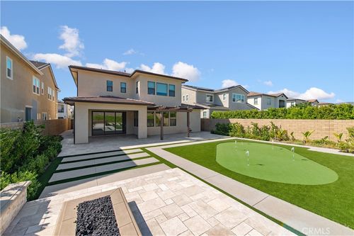 134 Balance, Irvine, CA, 92618-1364 | Card Image