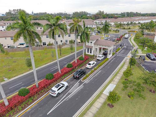 12121 Nw 23rd Ct, Miami, FL, 33167-1487 | Card Image