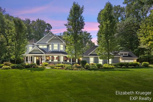 8350 Winterforest Dr Ne, Rockford, MI, 49341-9845 | Card Image