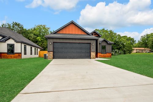 207 W Elm St, Whitewright, TX, 75491 | Card Image