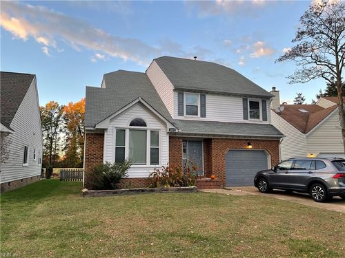 1022 Stillmeadows Ct, Chesapeake, VA, 23320-8500 | Card Image