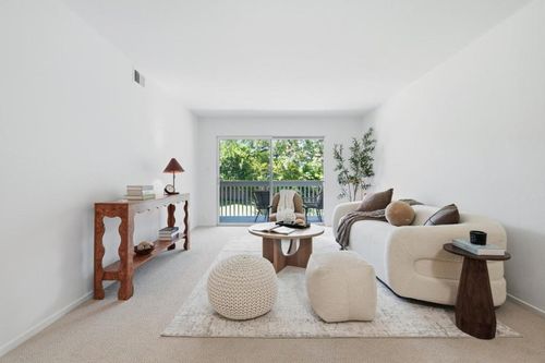 208-675 Sharon Park Dr, Menlo Park, CA, 94025-6908 | Card Image