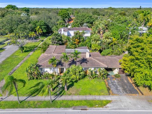 9410 Ne 6th Ave, Miami Shores, FL, 33138-2738 | Card Image