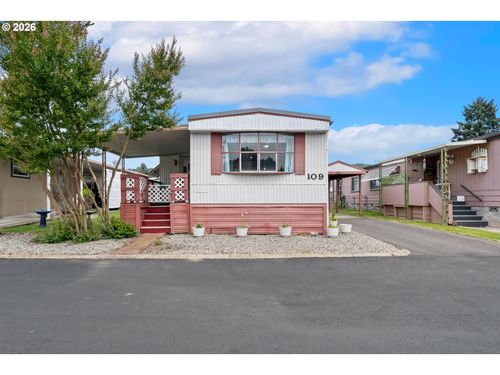 109-1200 E Central Ave, Sutherlin, OR, 97479-9615 | Card Image
