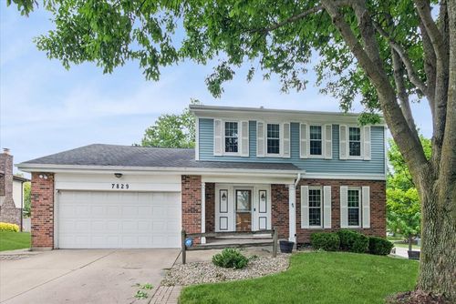 7829 Nantucket Dr, Darien, IL, 60561-4805 | Card Image