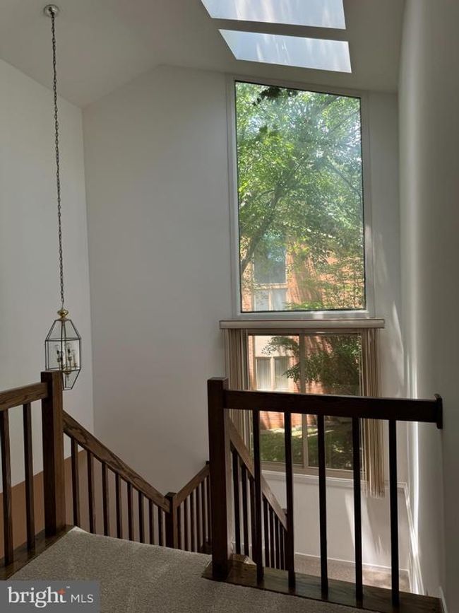 7820 Whiterim Ter, Townhouse with 3 bedrooms, 4 bathrooms and null parking in POTOMAC MD | Image 9