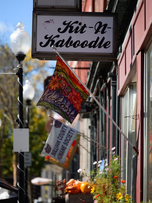 16 Tremont St, Claremont, NH, 03743-2656 | Card Image