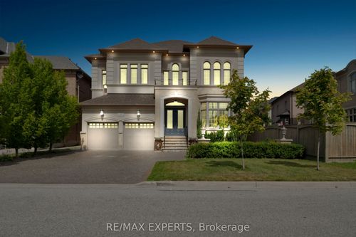 180 Orleans Cir, Woodbridge, ON, L4H0V3 | Card Image