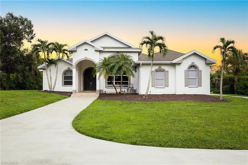 160 Logan Blvd, Naples, FL, 34119-2520 | Card Image