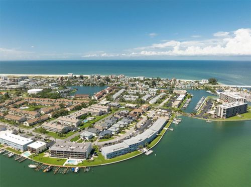 apt-103-280 126th Ave, TREASURE ISLAND, FL, 33706-4441 | Card Image