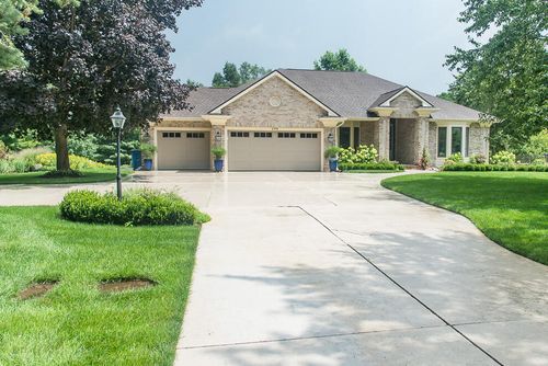 299 Minges Hills Dr, Battle Creek, MI, 49015-9336 | Card Image