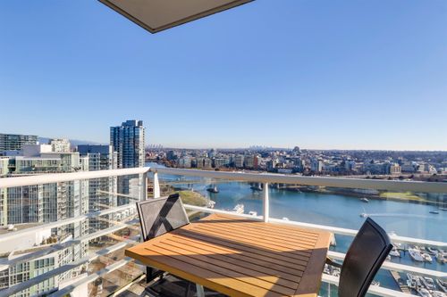 3002-1199 Marinaside Cres, Vancouver, BC, V6Z2Y2 | Card Image