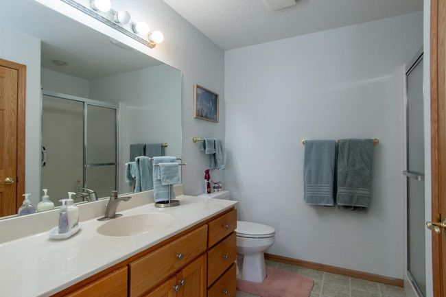 Primary Bathroom | Image 34