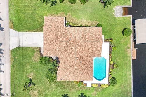 27081 Harbor Dr, BONITA SPRINGS, FL, 34135-4326 | Card Image