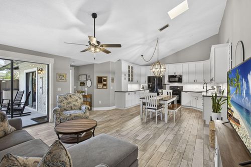 5602 Golden Eagle Circle, Palm Beach Gardens, FL, 33418 | Card Image