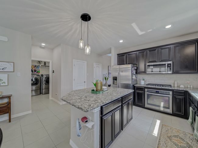 2460 Open Range Dr, House other with 4 bedrooms, 4 bathrooms and null parking in Fort Worth TX | Image 8