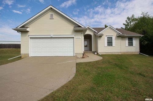 4222 3rd Street A, East Moline, IL, 61244-3403 | Card Image