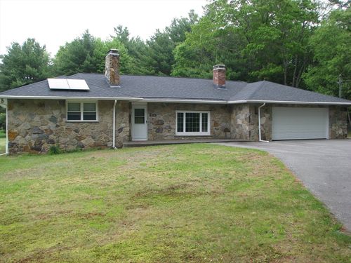 106 S Pickens St, Lakeville, MA, 02347-1874 | Card Image
