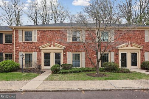 l-18c-128 Macklenburg Dr, PENLLYN, PA, 19422-1122 | Card Image