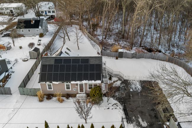 115 S Broad St, House other with 4 bedrooms, 2 bathrooms and null parking in Pawcatuck CT | Image 7